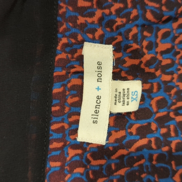 Silence + Noise collar Romper with Cut out back - Picture 8 of 10